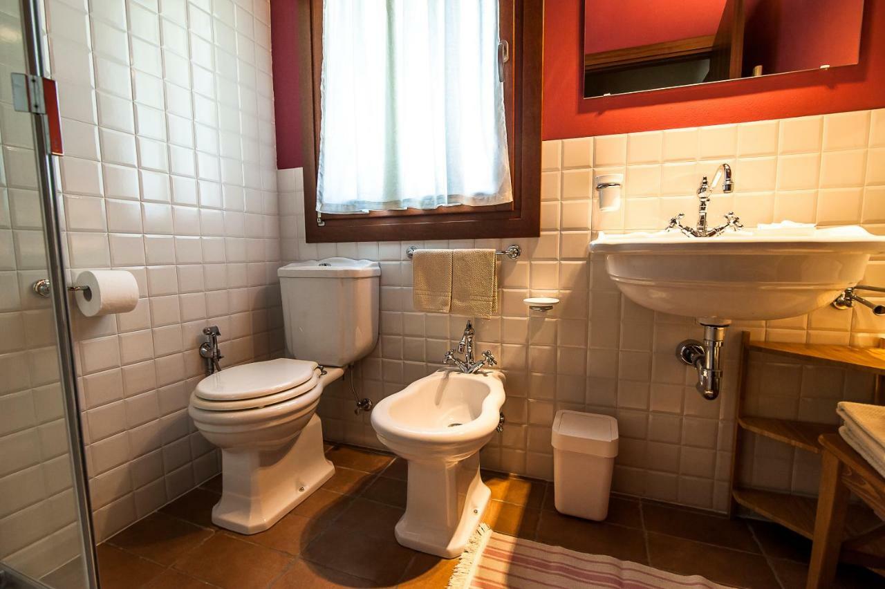 Particolari Del Brenta Apartment Oriago Di Mira Bagian luar foto